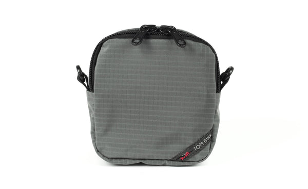 The Cubelet in Mountain Grey Cerylon